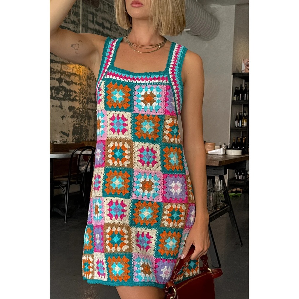 NEW IN Crochet Tank Dress M/L Granny Square Pattern Square Neck Wide Strap Mini